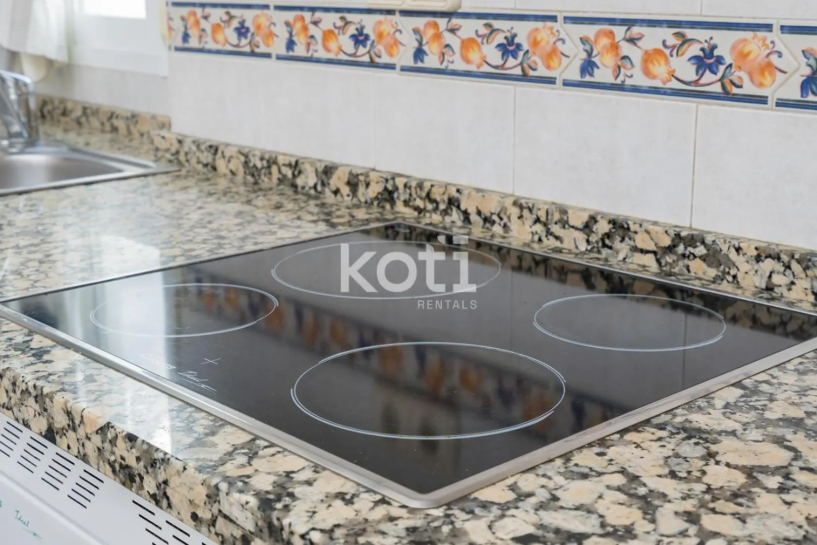 Koti Rentals - Atico Gamycol Fuengirola Apartment